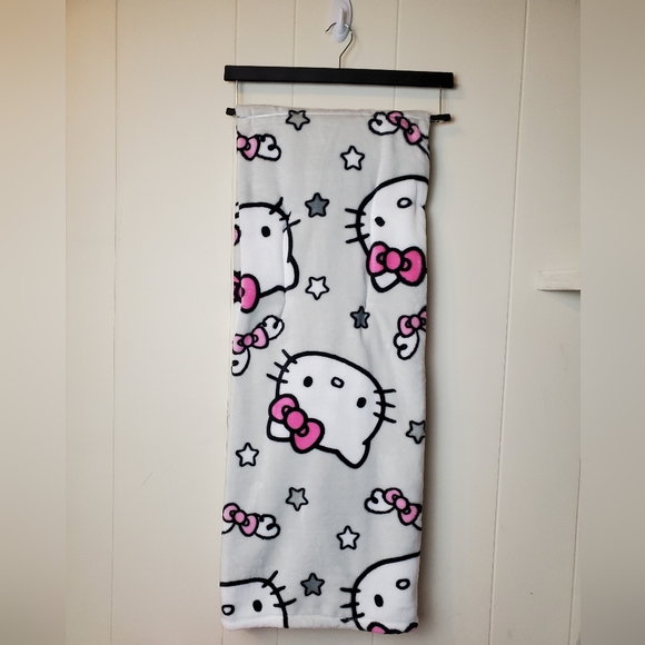 Hello Kitty Other - HELLO KITTY Sanrio grey angel wings stars   plush throw blanket